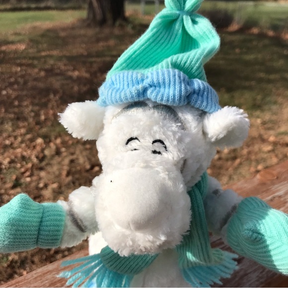 Disney Winter Fun Tigger Bean Bag Stuffed Animal Plush - Picture 2 of 6